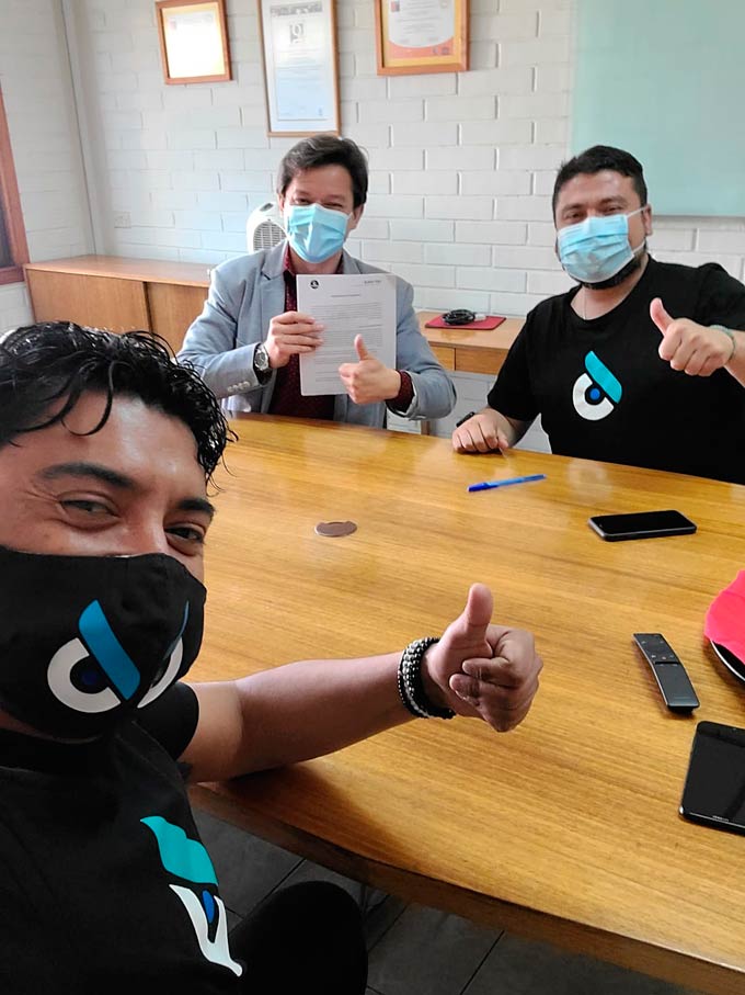 Firma de Convenio AWAKELAB - Corporación Educacional Tecnológica de ...