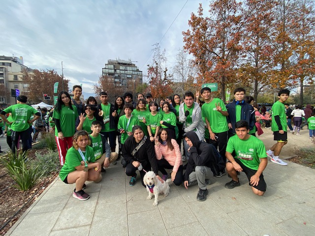 Estudiantes de CETCHILE en corrida escolar Milo 2023